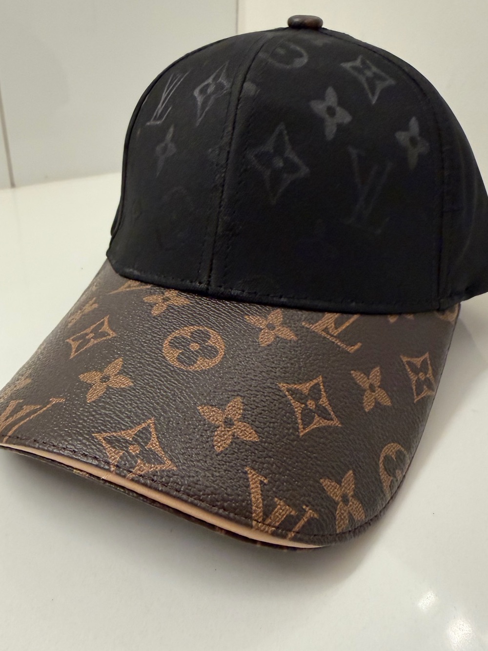 Louis Vuitton Monogram Black & Brown Baseball Cap